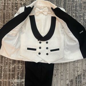 Boys Formal 3 Piece Black and White Tuxedo Suit